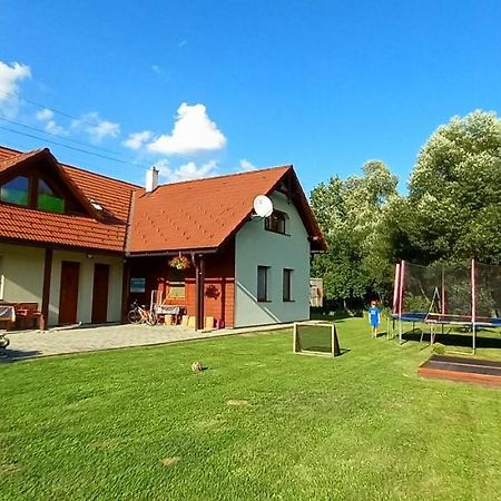 Bešeňová Ubytovanie U Huberta מראה חיצוני תמונה